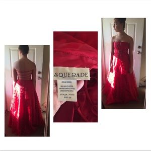 Red prom dress